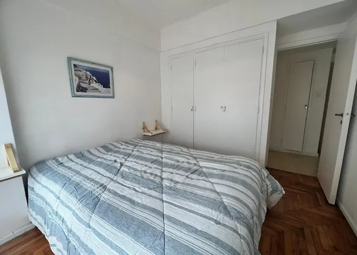 Departamento Indomito- Zona Guemes - Cochera Cubierta